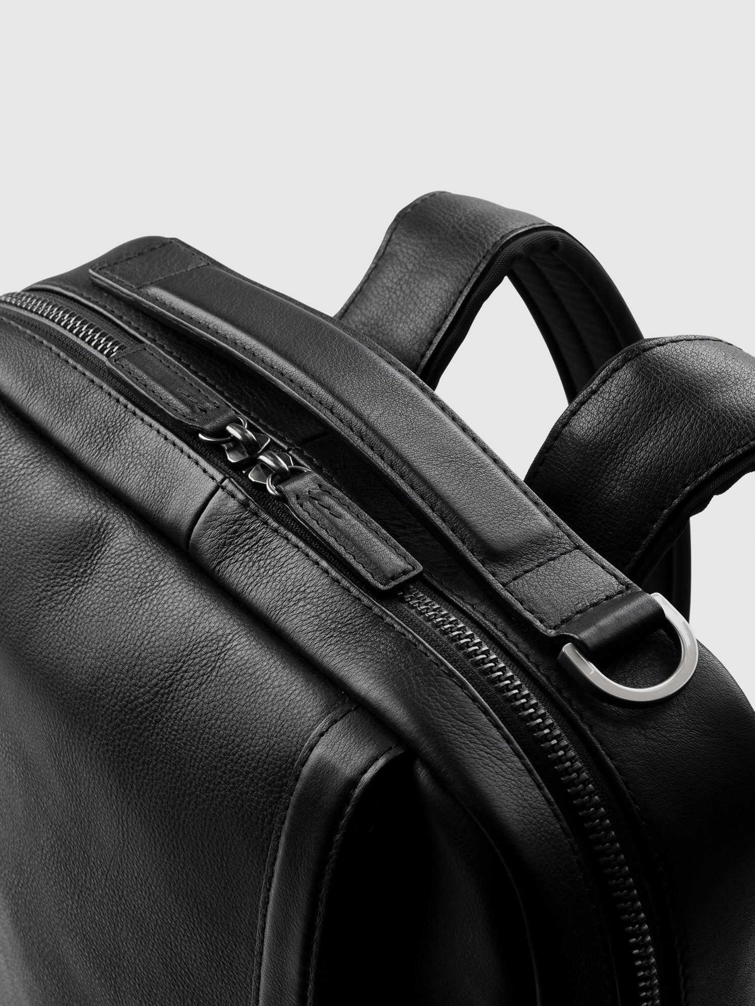 プロータ スマートバックパック (防水革)