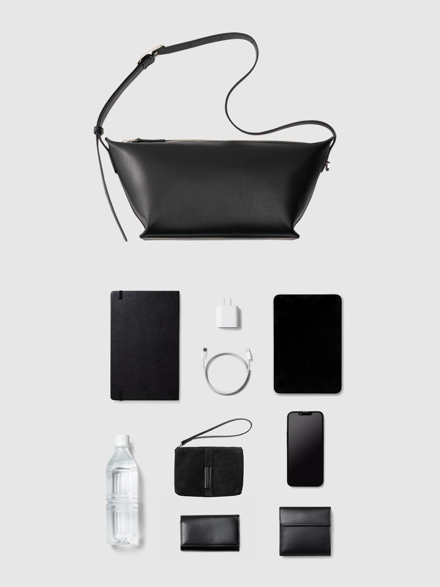 【新発売】ストレイヴン ミディアムショルダー