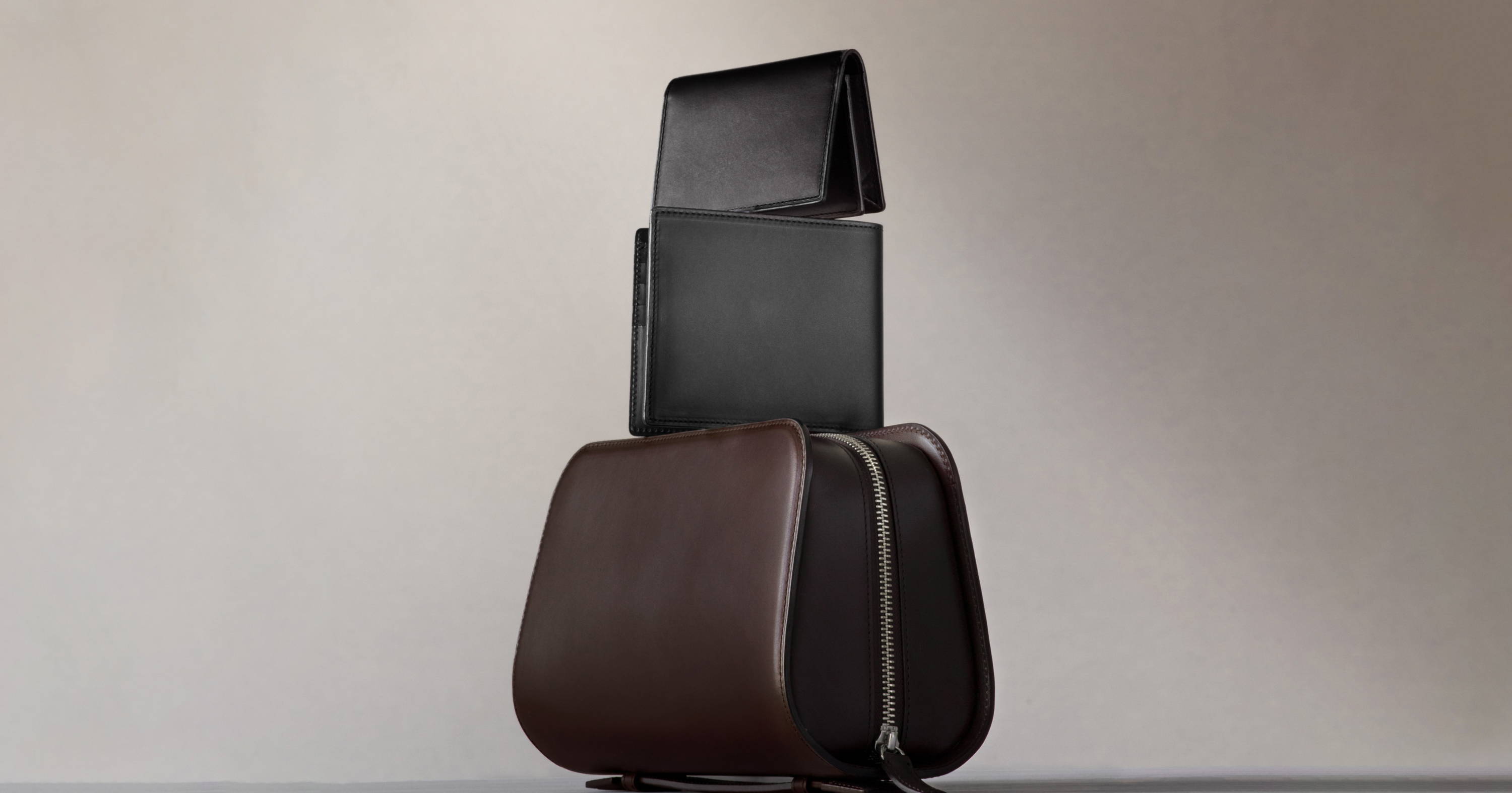 上質感が品格を際立たせる「イタリア製ヌメ革」コレクション