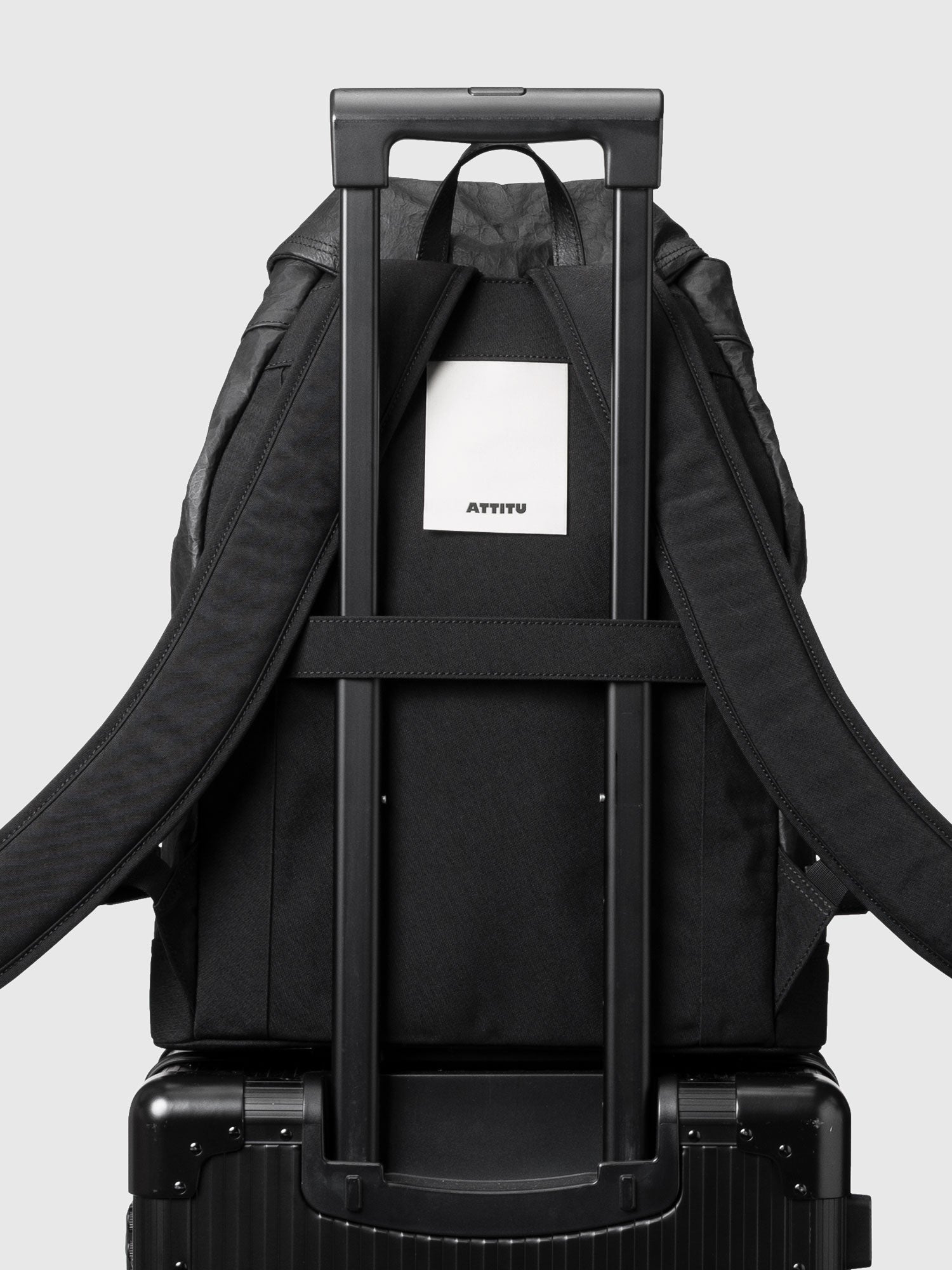 【新発売】NYLON×LEATHER BACKPACK SF M 010
