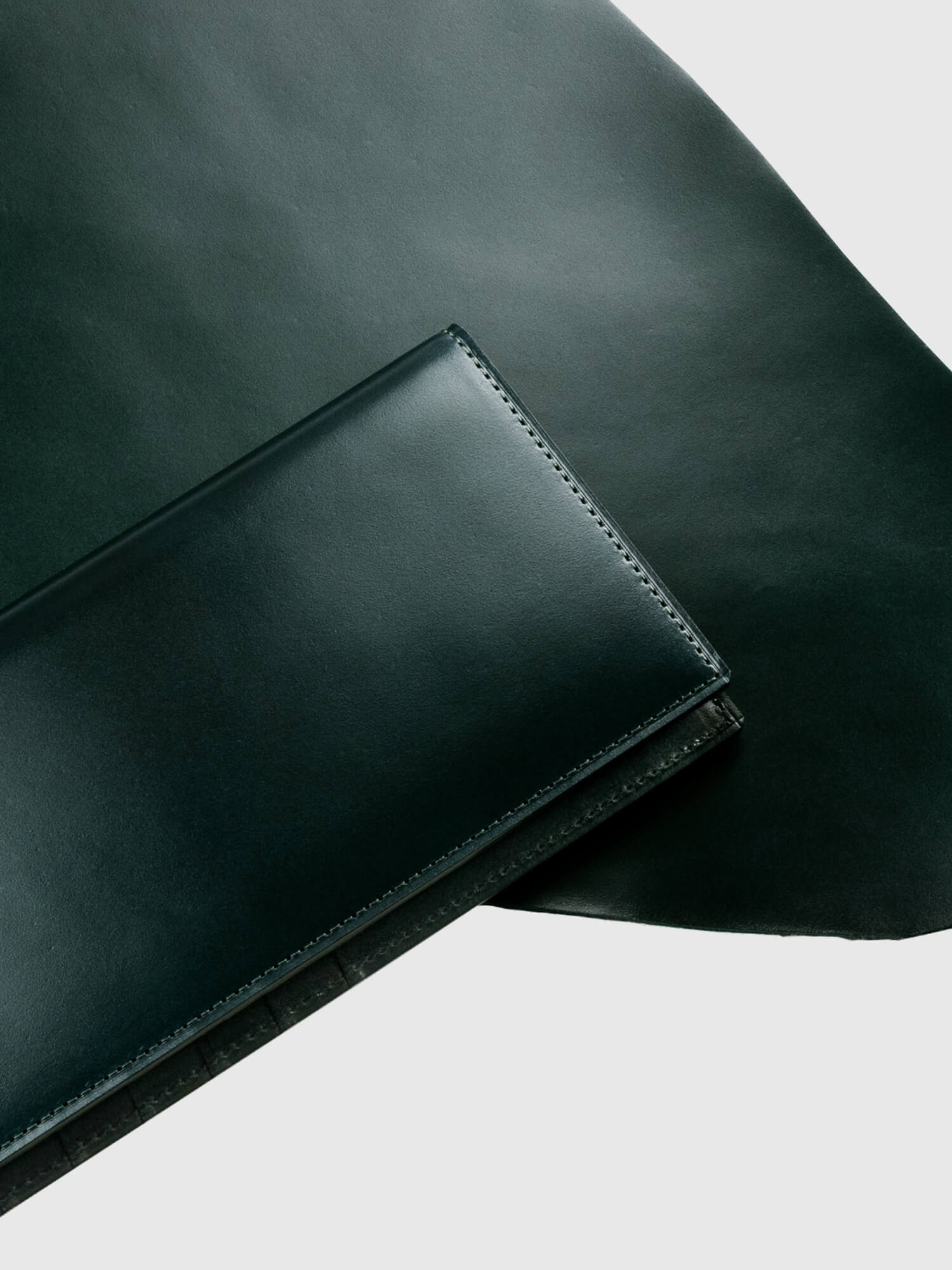 コードバン 二折札入れ 002