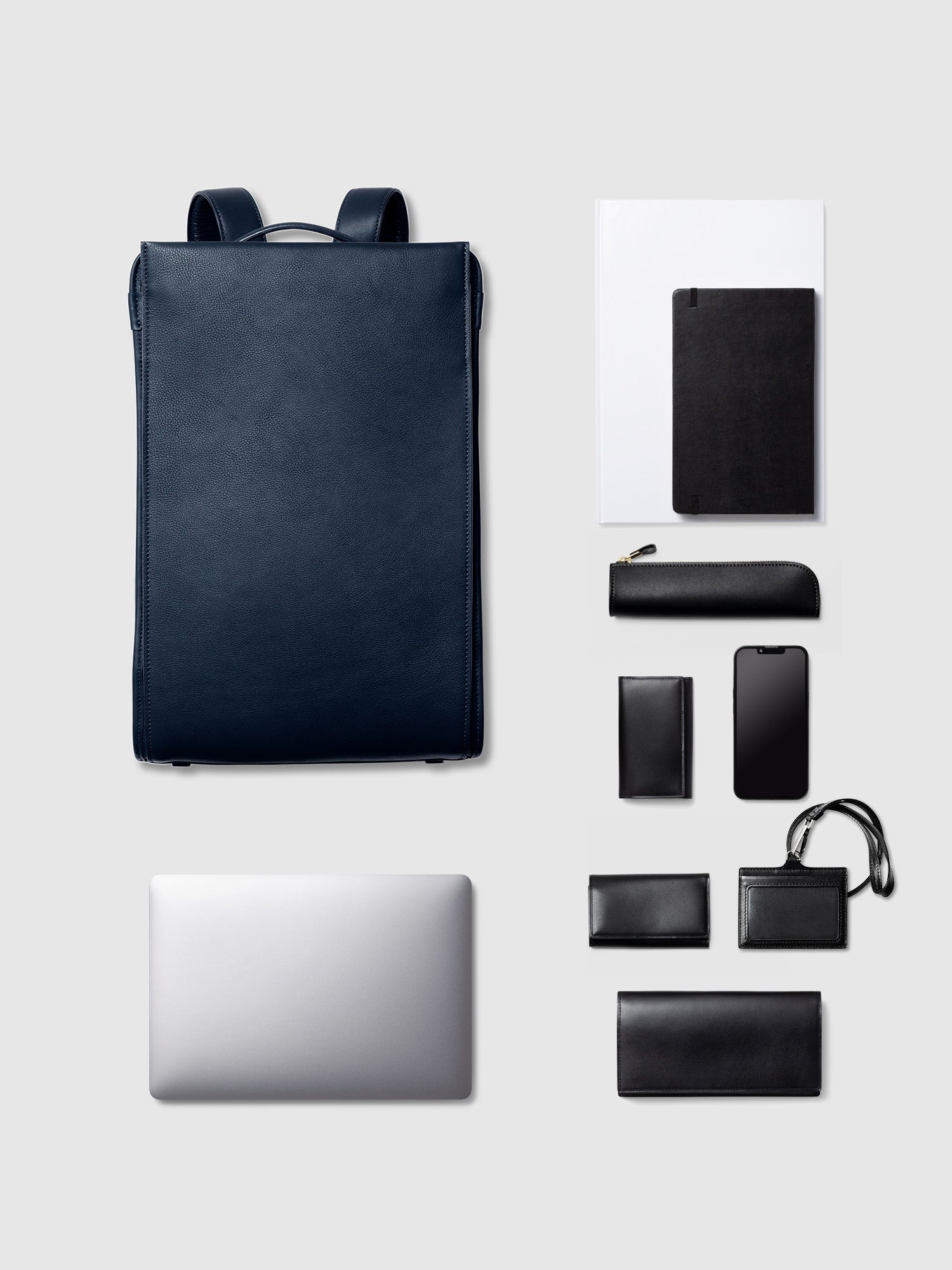 ヴァイノ スクエアバックパック(防水革)