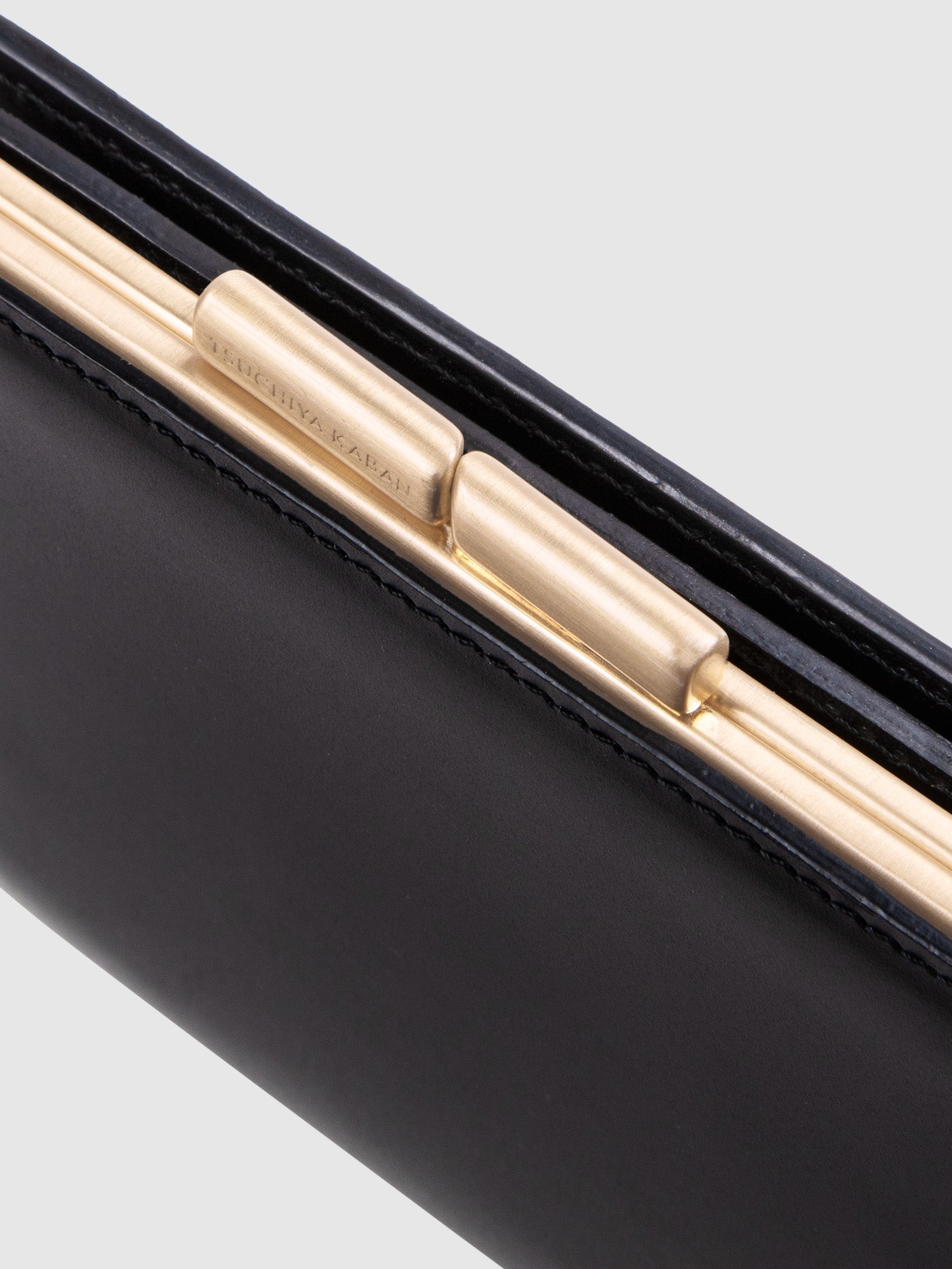 TSUCHIYA Class レベーヌ フォールディングウォレット